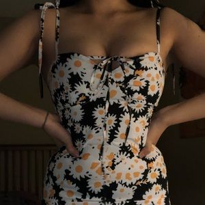 Daisy printed dress